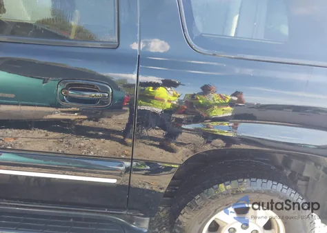 2001 Chevrolet Suburban 1500 Lt from USA, damaged, VIN 3GNEC16T51G105514